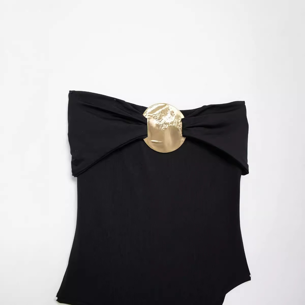 LA VIE – Timeless Black Coast