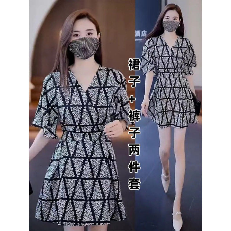 REMOVE 2026 Summer Fashion Floral Dress